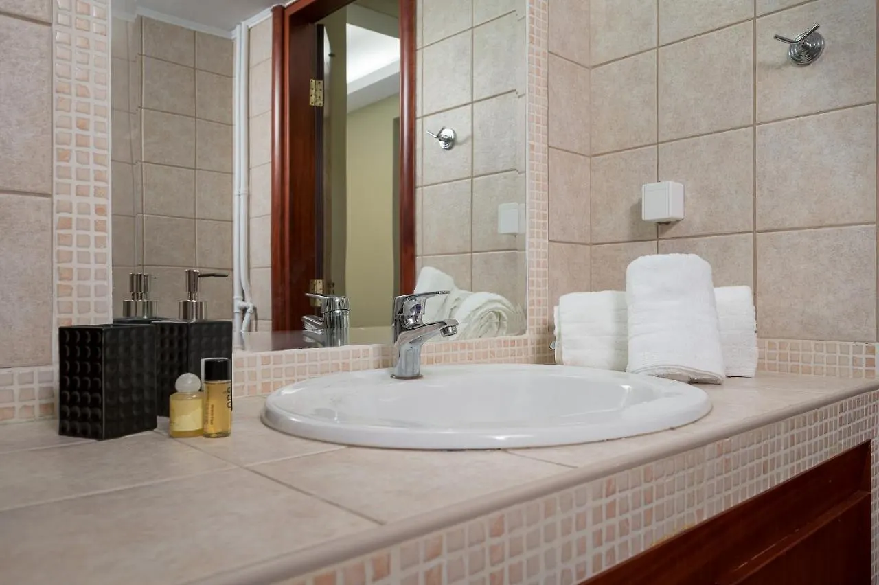 Centrally Located Cozy Apartment Heraklion