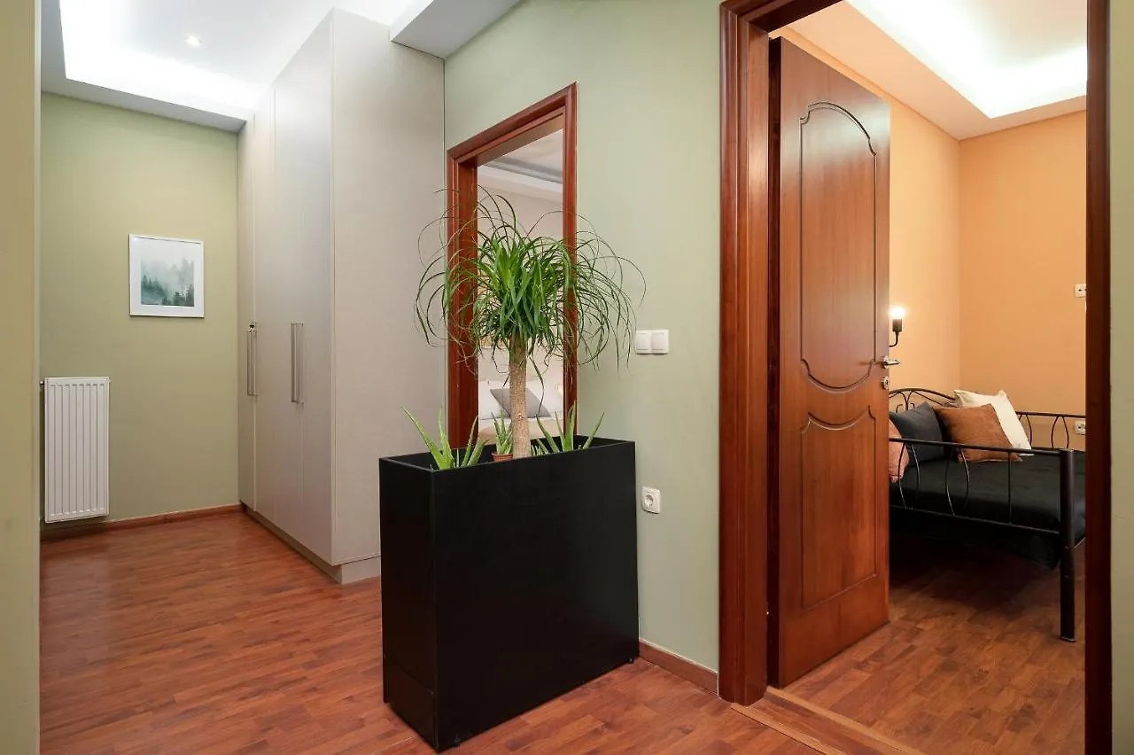 Centrally Located Cozy Apartment Heraklion